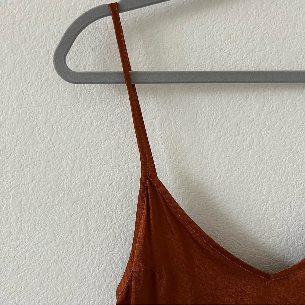 NWT LACAUSA Anthropologie Rust Brown Tie Back V-Neck Cami Medium - Picture 5 of 13